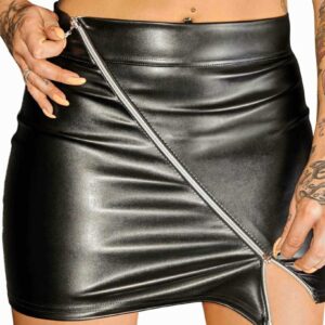 Minijupe en cuir vegan